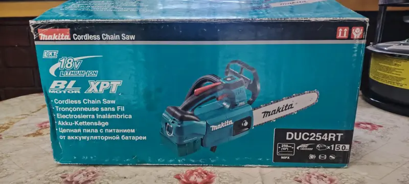 Electrosierra inalámbrica Makita 18V DUC254RT - 1