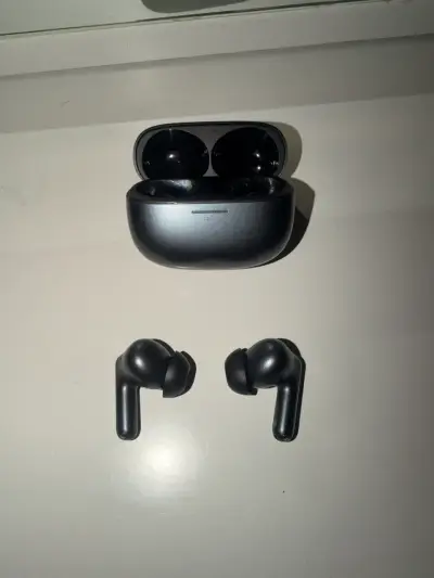 Audífonos Inalámbricos Redmi Buds 8 Pro c Estuche - miniatura 3