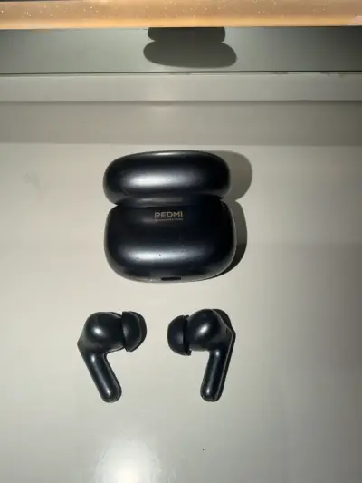 Audífonos Inalámbricos Redmi Buds 8 Pro c Estuche - miniatura 4