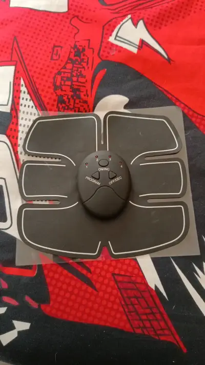 Electroestimulador muscular abdominal portátil - miniatura 1