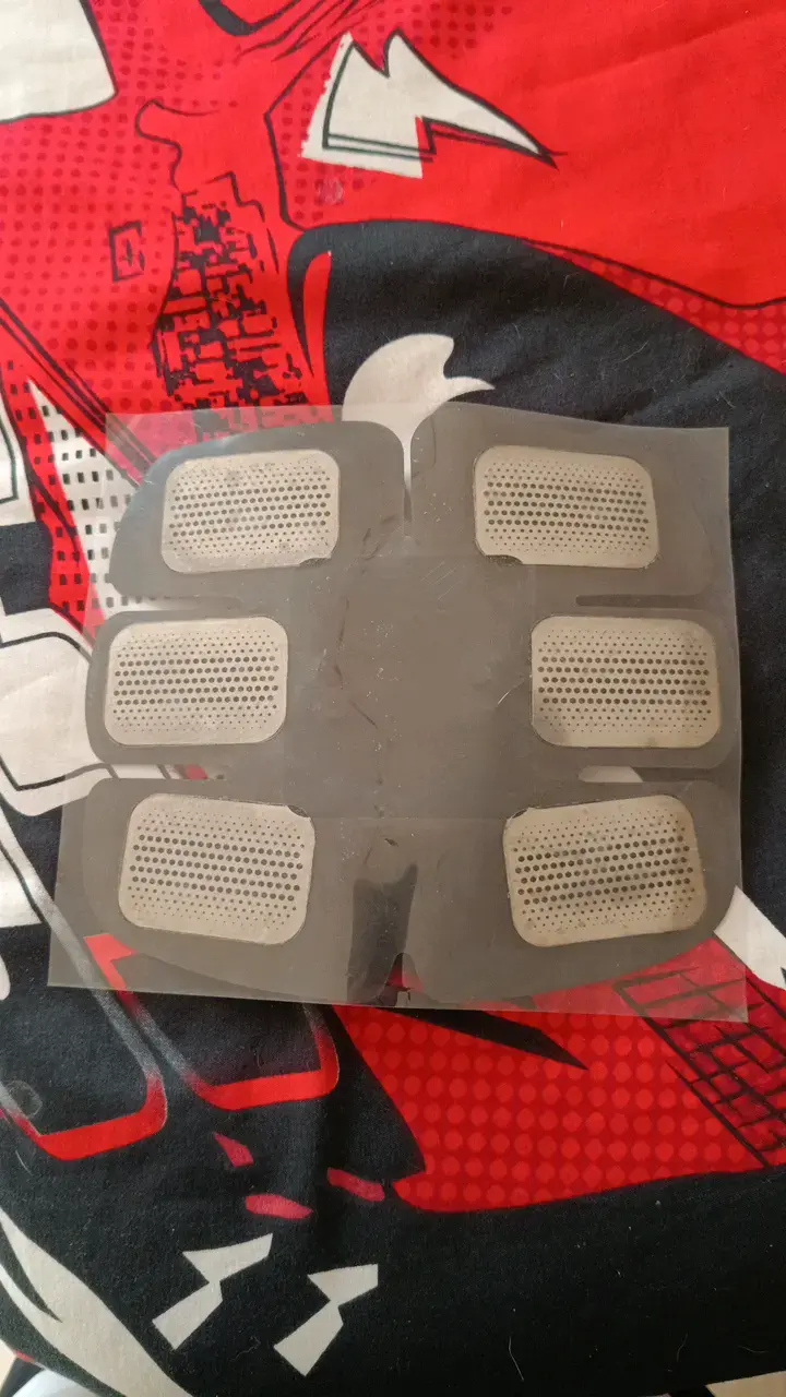Electroestimulador muscular abdominal portátil - 2