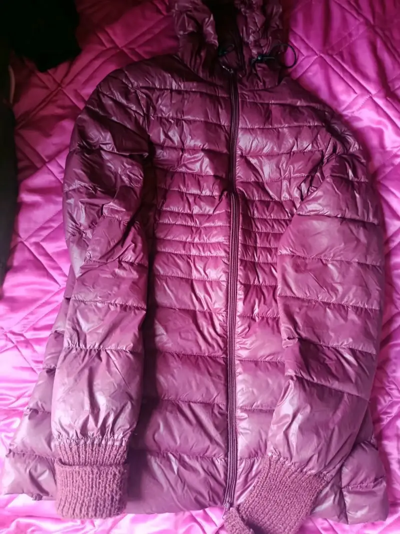 Chaqueta acolchada morada para mujer - 1