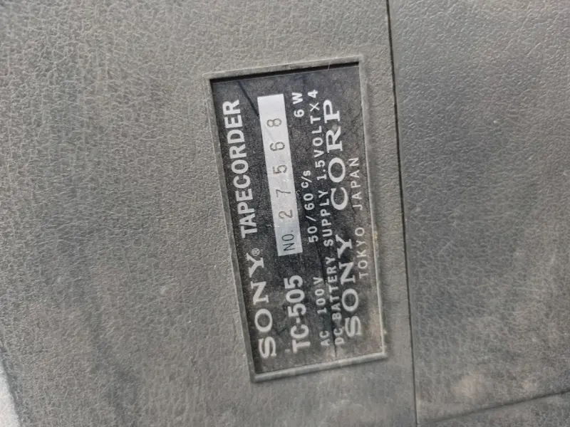 Grabadora de Cinta Sony con Auto Reverse - 2