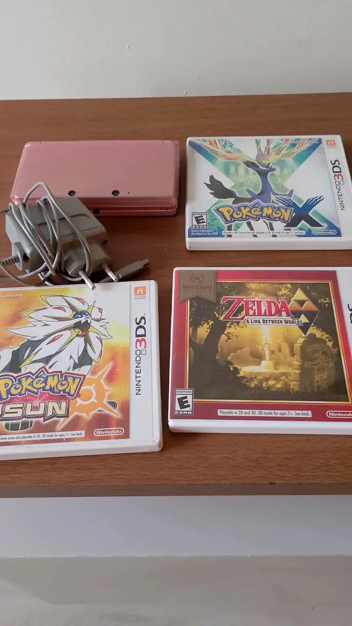 Consola Nintendo 3DS Rosa más juegos - 1