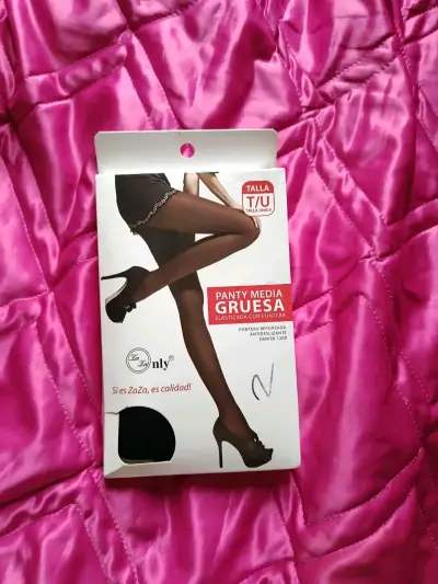 Panty media gruesa elástica con puntera ZaZa - miniatura 1