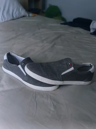 Zapatillas casuales grises Tommy Hilfiger - miniatura 2