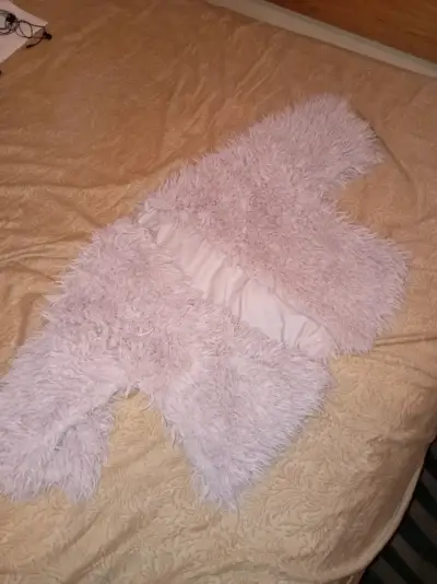 Chaleco peludo rosa pastel para mujer - miniatura 1