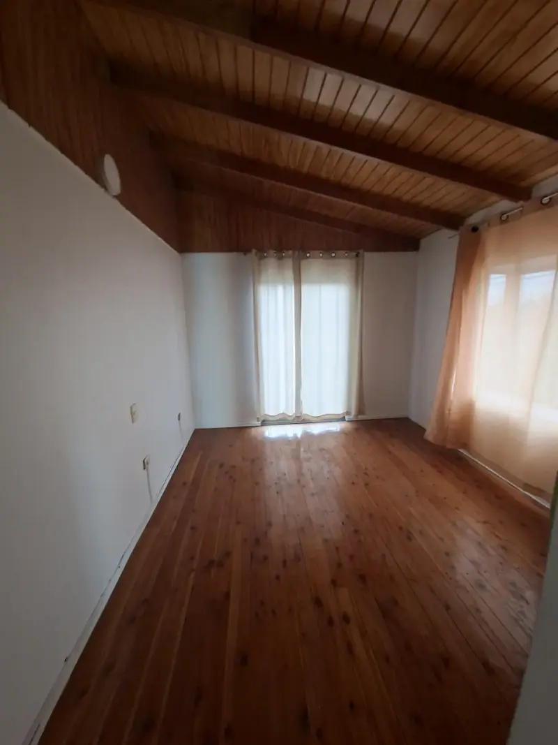 Casa en venta en Profesor Almonacid 1 - 4