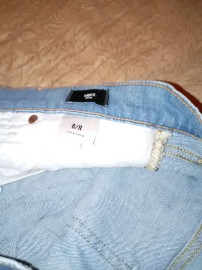 Shorts de mezclilla azul - miniatura 3