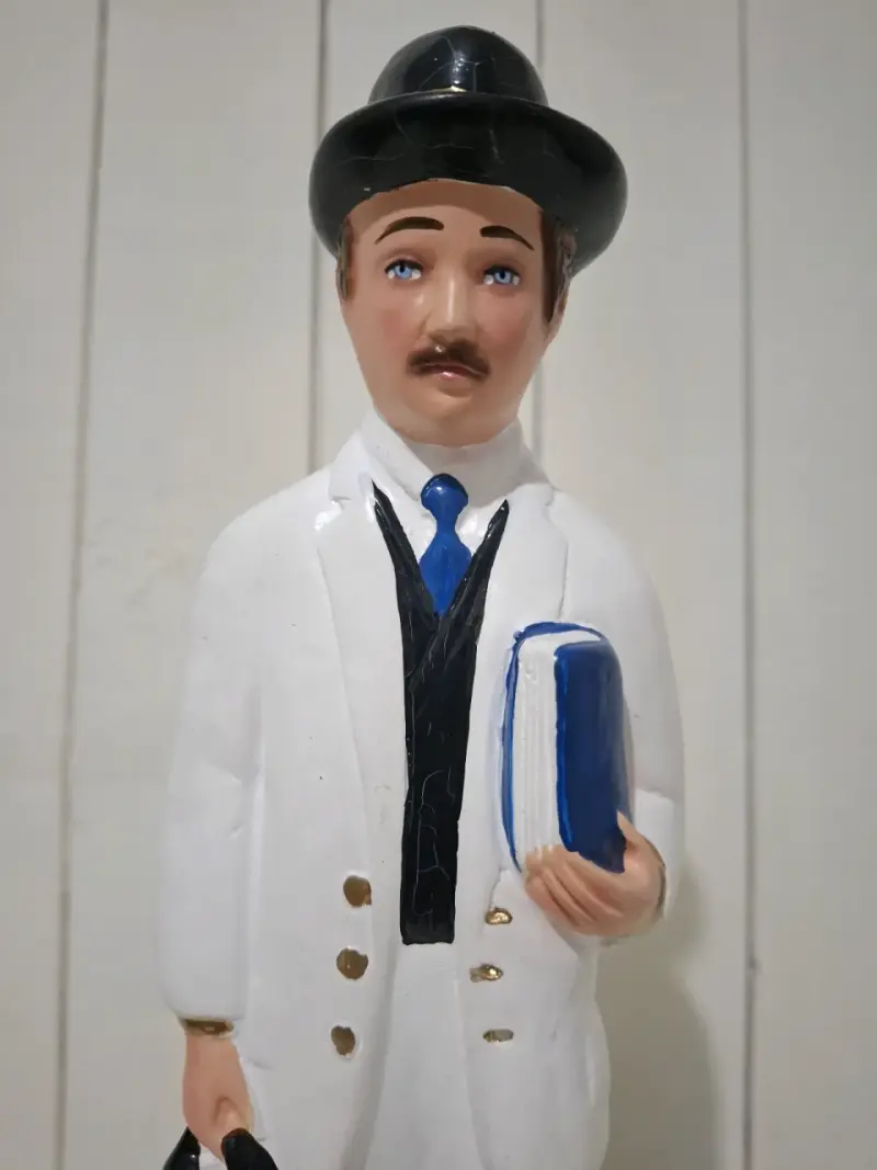 Figura de San Gregorio Hernandez blanco 35 cm - 2