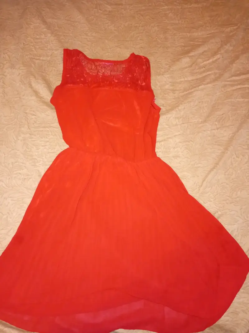 Vestido rojo con encaje para mujer - 2