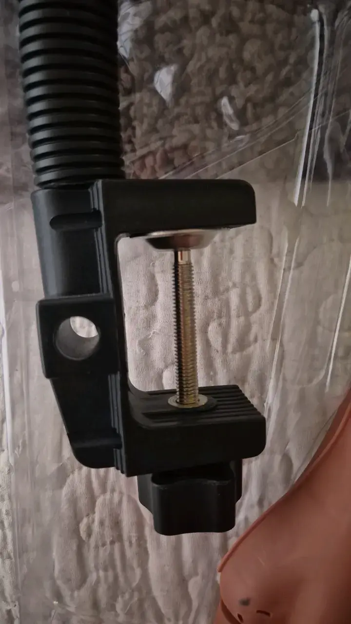 Mano de entrenamiento para uñas con soporte ajustable - 3