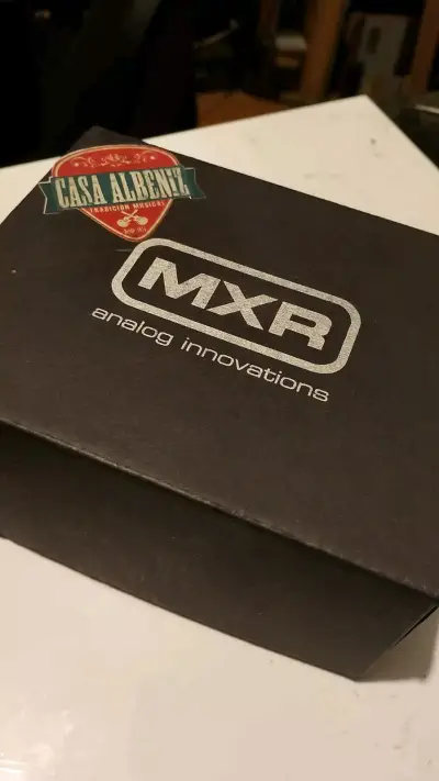 Pedal de Efectos MXR Bass Overdrive - miniatura 2