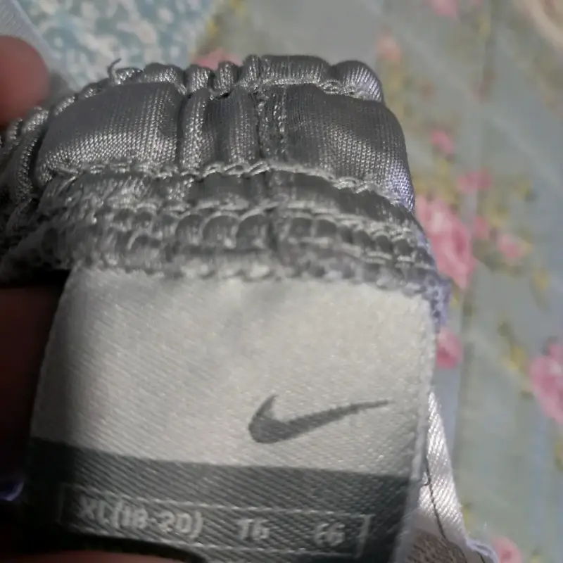 Pantalones deportivos grises Nike gris - 3
