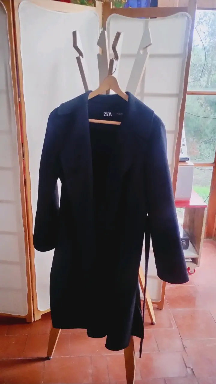 Abrigo negro de lana Zara para mujer - 1