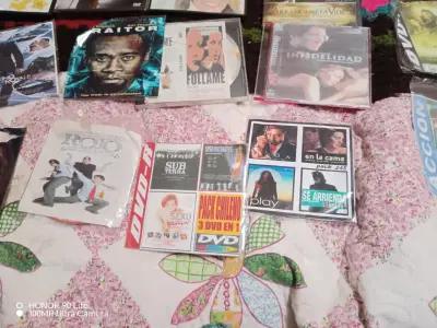 Colección de DVDs de películas variadas - miniatura 2