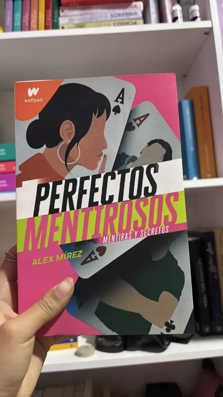 Libro Perfectos Mentirosos de Alex Mírez
