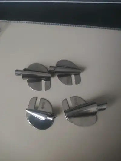 Embudo dobladillo para máquina de coser - miniatura 1