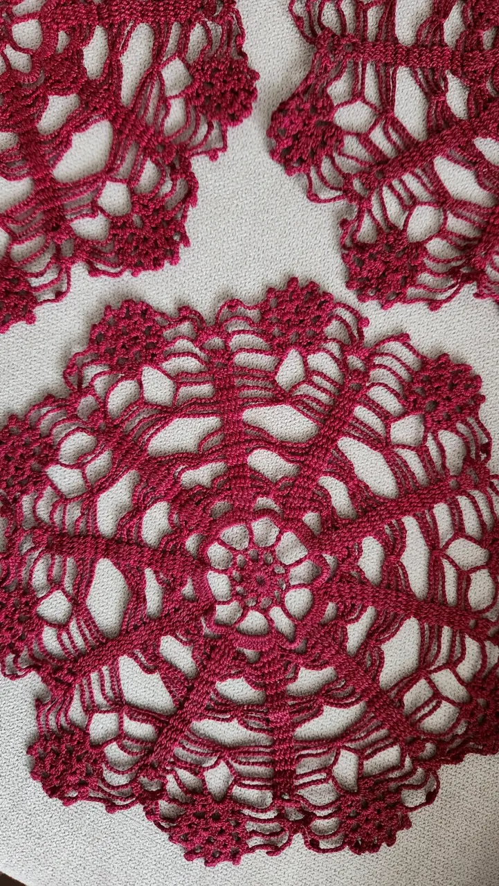Set de 3 manteles vintage tejidos a crochet - 3