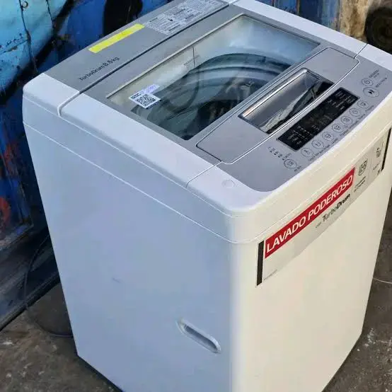 Lavadora LG TurboDrum 8.5kg - 2