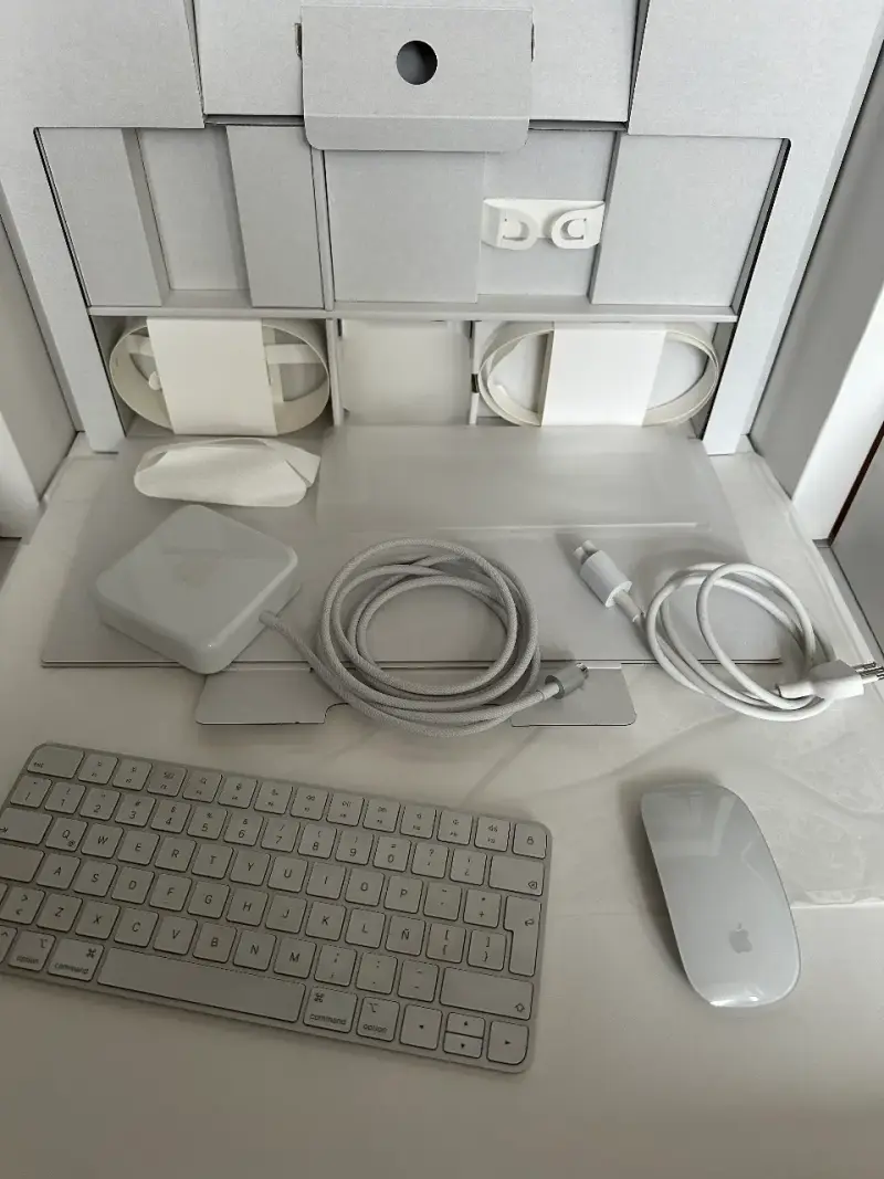 iMac 24 pulgadas M1 2021 con 8GB RAM - 4