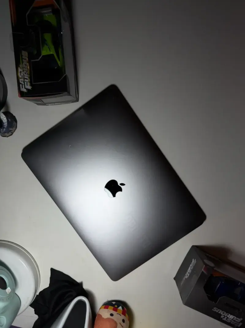 Macbook Pro A1989 - SSD 500GB || Excelente estado - 4