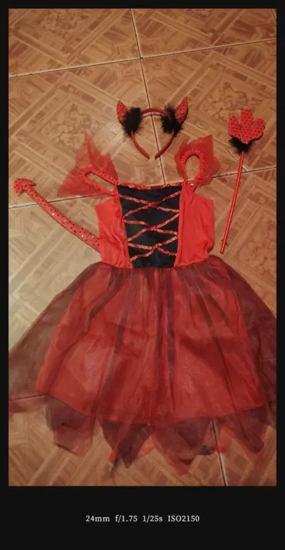 Disfraz de diablita para niña con accesorios - miniatura 2