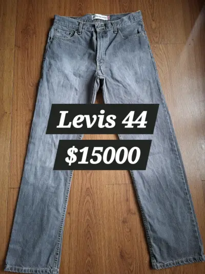 Jeans Levis 520 Red Tab Talla 44 - miniatura 1