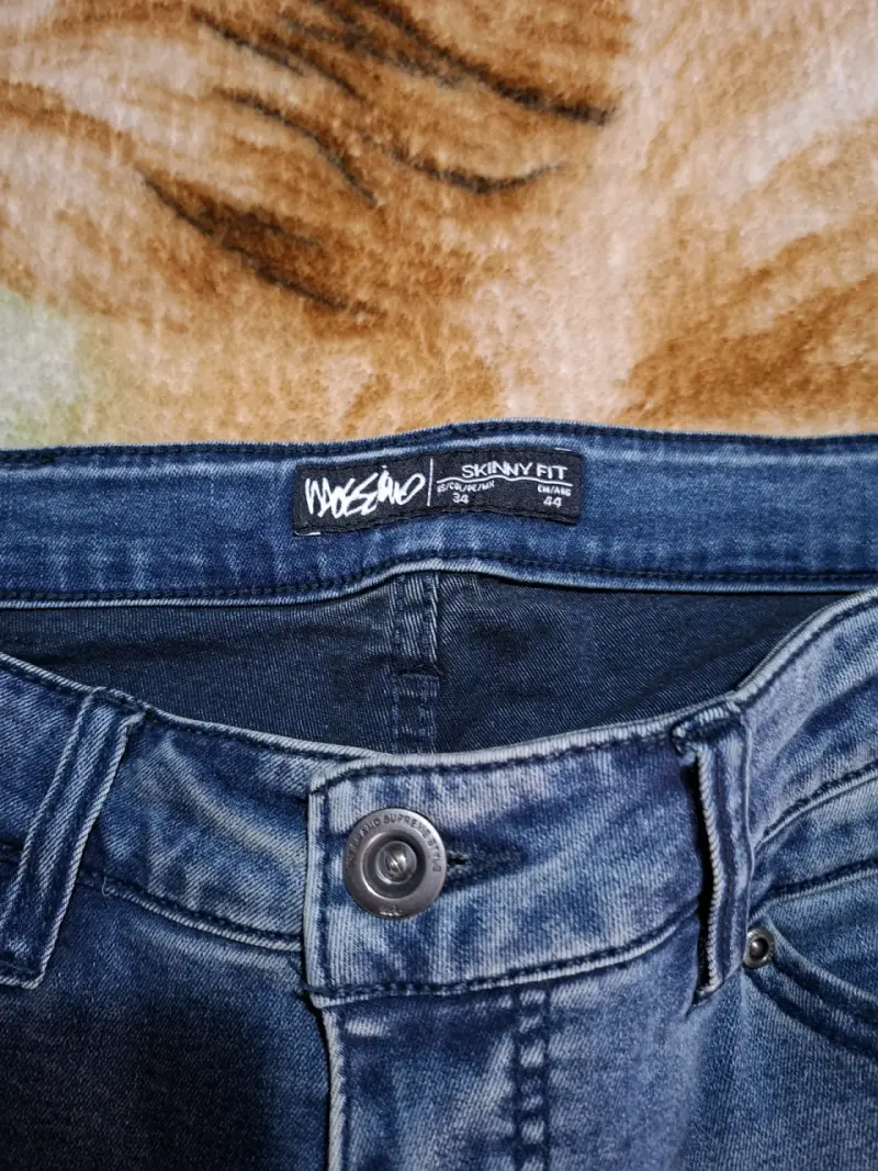 Jeans Mossimo Talla 44 Azul Claro - 2