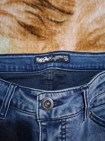 Jeans Mossimo Talla 44 Azul Claro - miniatura 2