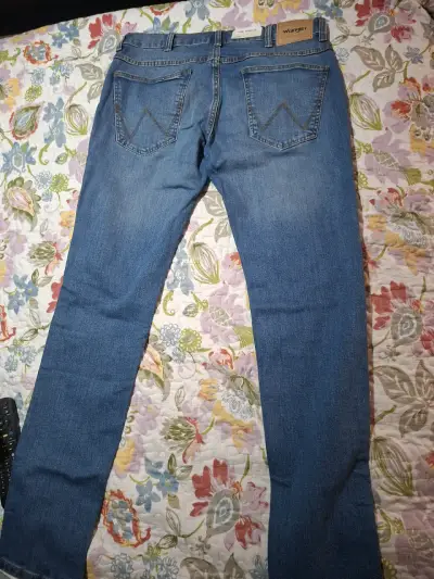 Jeans Wrangler Talla 44 Azul - miniatura 4