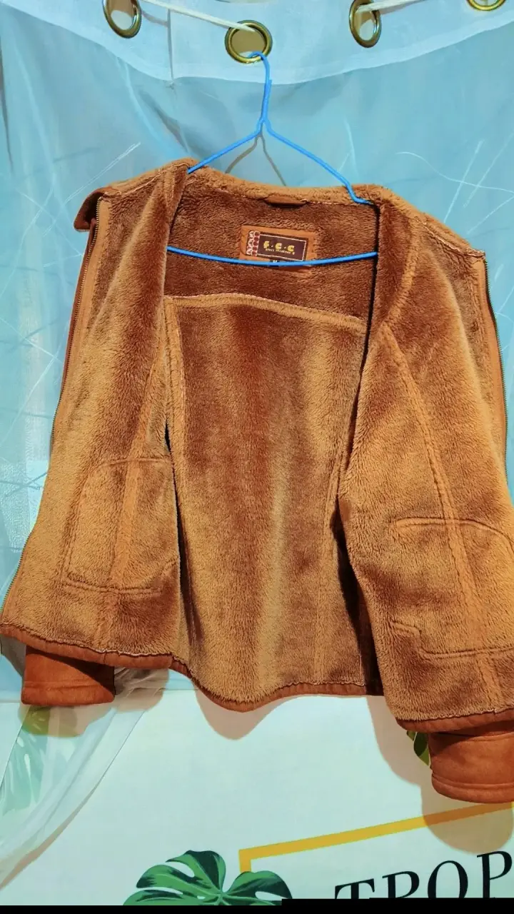 Chaqueta de gamuza marrón con forro cálido - 3