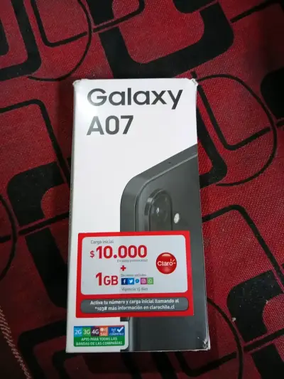Samsung Galaxy A07 con funda protectora - miniatura 1