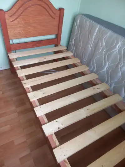 Cama de madera individual con colchón incluido - miniatura 2