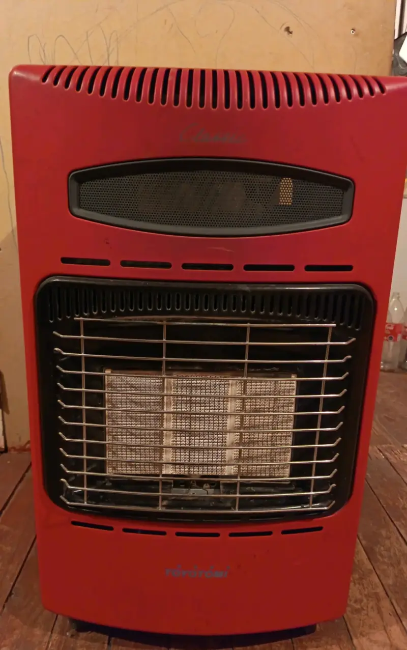 Estufa a gas Toyotomi GH-42 roja - 2