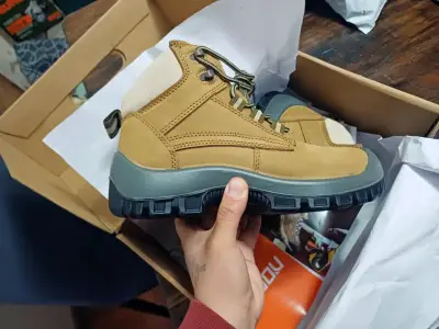 Botas de seguridad Norseg anticlavo color marrón - miniatura 4