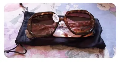 Gafas de sol Ghost con funda protectora - miniatura 2