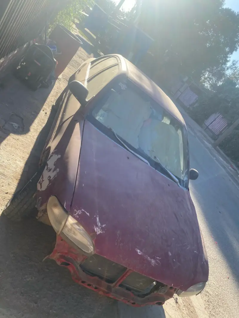 Hyundai Accent 1.3 Del 98 - 4