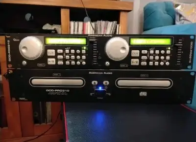 Reproductor de CD Doble American Audio DCD-PRO310 - miniatura 1