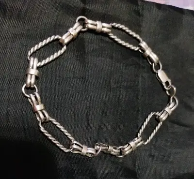 Pulsera de acero inoxidable estilo trenzado - miniatura 1