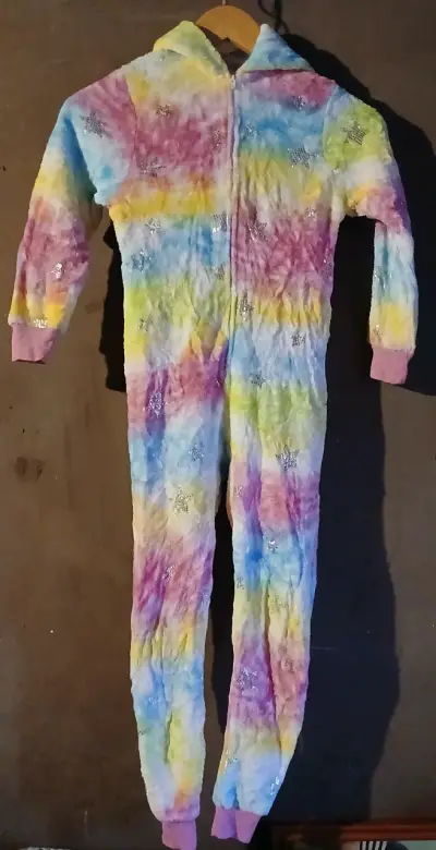 Pijama  unicornio multicolor talla 5 a 6  años - miniatura 3