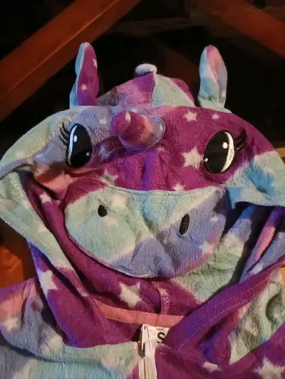 Pijama unicornio infantil  talla 6 a 7 años - miniatura 1