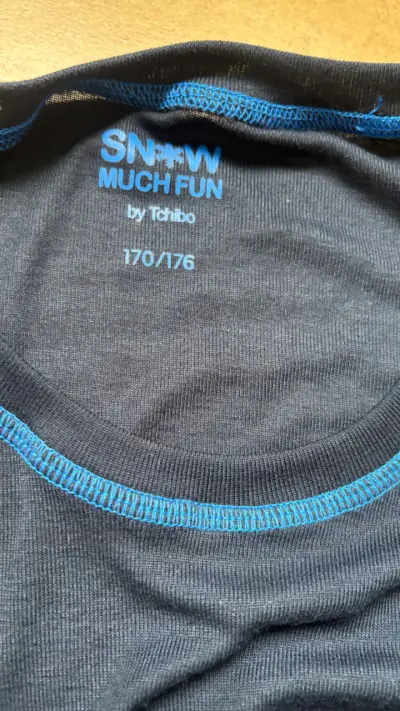 Polera térmica azul marino para hombre - miniatura 2