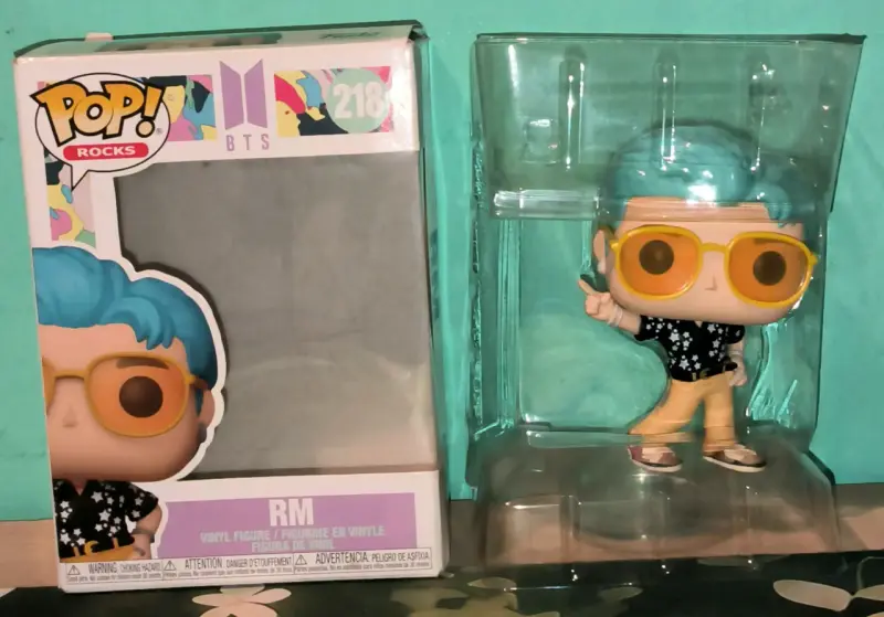 Figura Funko Pop RM BTS Edición Especial - 2