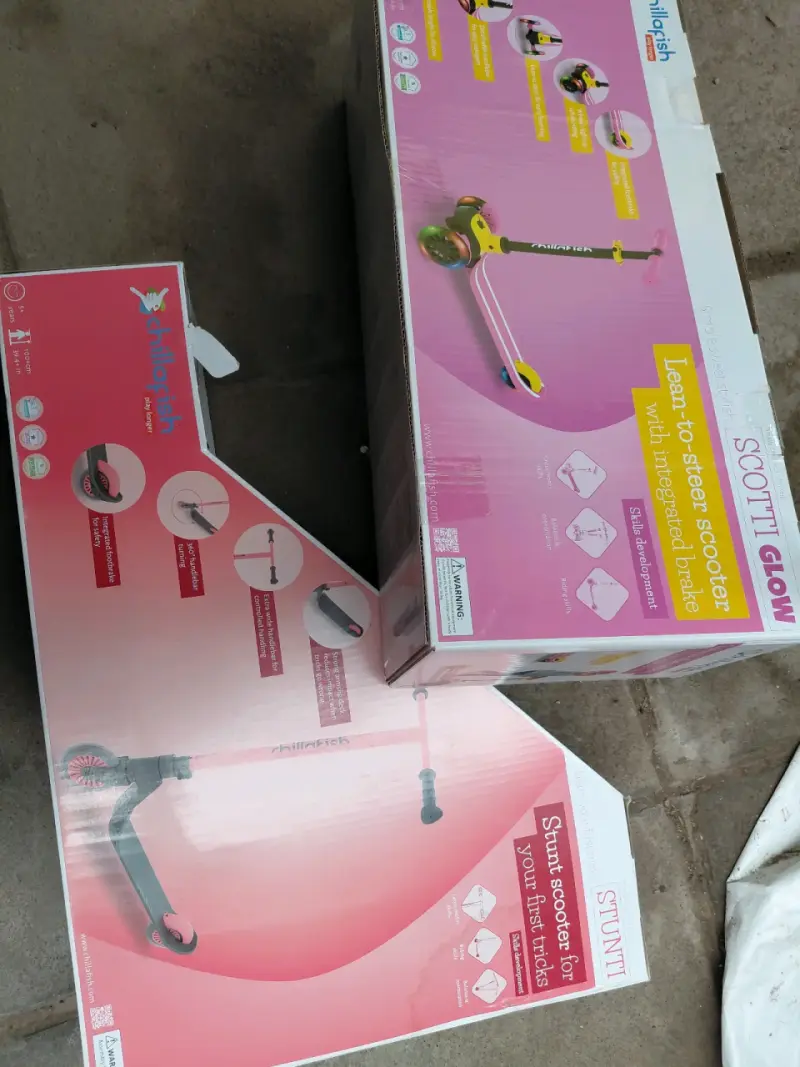 Scooter Chillafish Scooti Rosa con Freno Integrado - 6