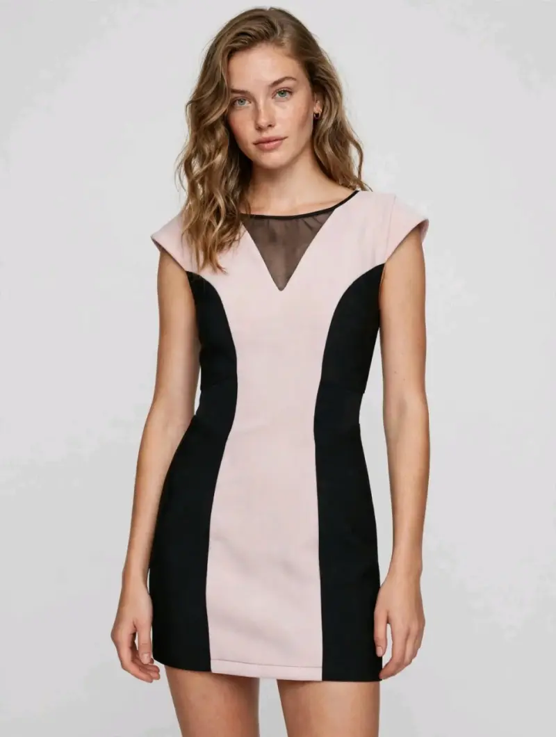 Vestido corto bicolor con escote en V - 3