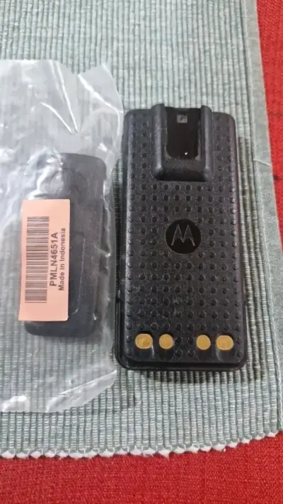 Batería Motorola PMLN4651A para radio - miniatura 1