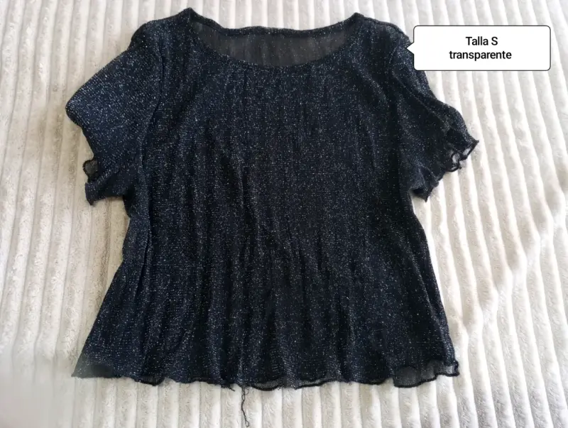 Lote de Poleras y Blusas Talla S y M - 5