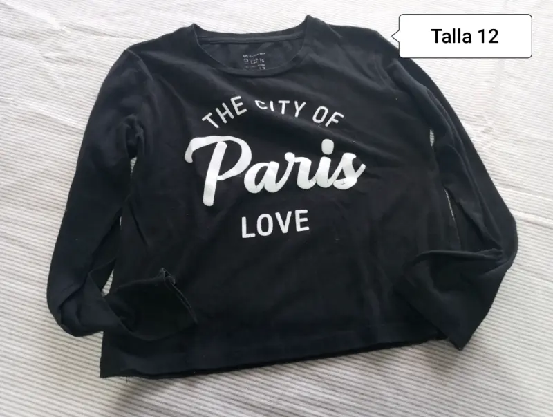 Lote de poleras y chaqueta para niña - 3