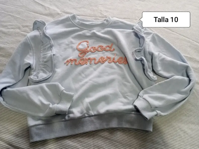 Lote de poleras y chaqueta para niña - 5